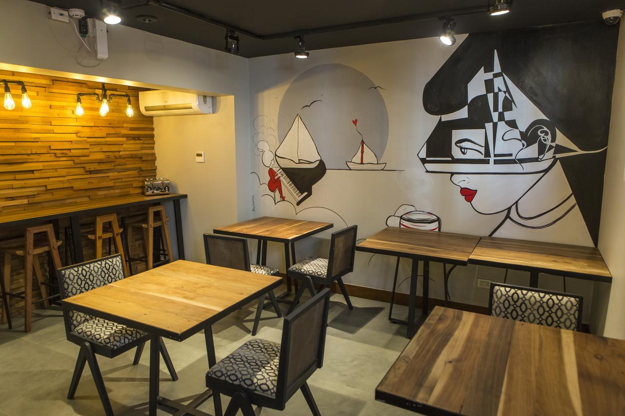 D'Door Hotel Santiago Ngoại thất bức ảnh